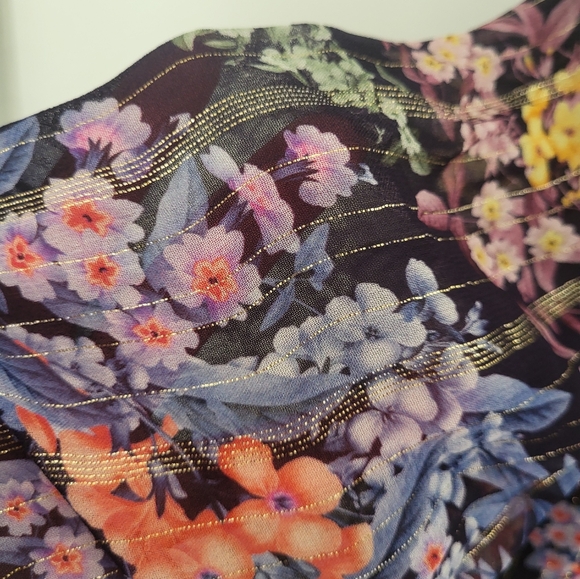 Anthro | Vineet Bahl Vivieene Metallic Blouse Floral Embroidered Bell Sleeve XS - Picture 8 of 14